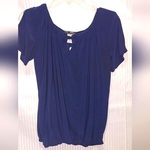 NWOT Women's Medium Star Vixen Blue Top